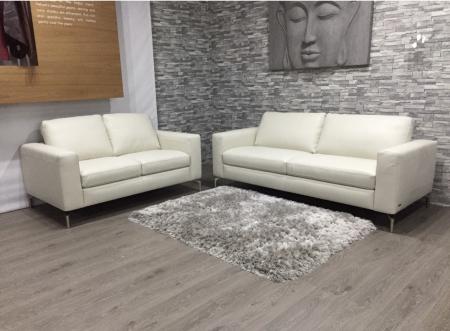 Natuzzi Sollievo Soft leather 3 Seater & 2 Seater sofa Natuzzi Sollievo Soft leather 3 Seater & 2 Seater sofa